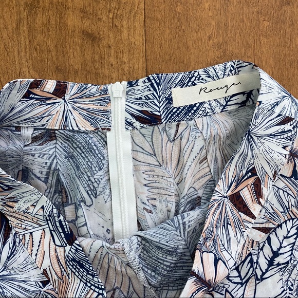 LF Tropical Print Shorts - Picture 2 of 4